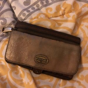 Fossil wallet